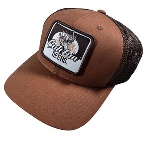Catchin Deers Brown Trucker Hat Mesh Snapback Hunting Buck Graphic Patch Cap